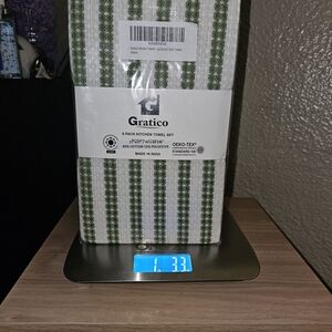 Gratico Green and White Kitchen Towel Set